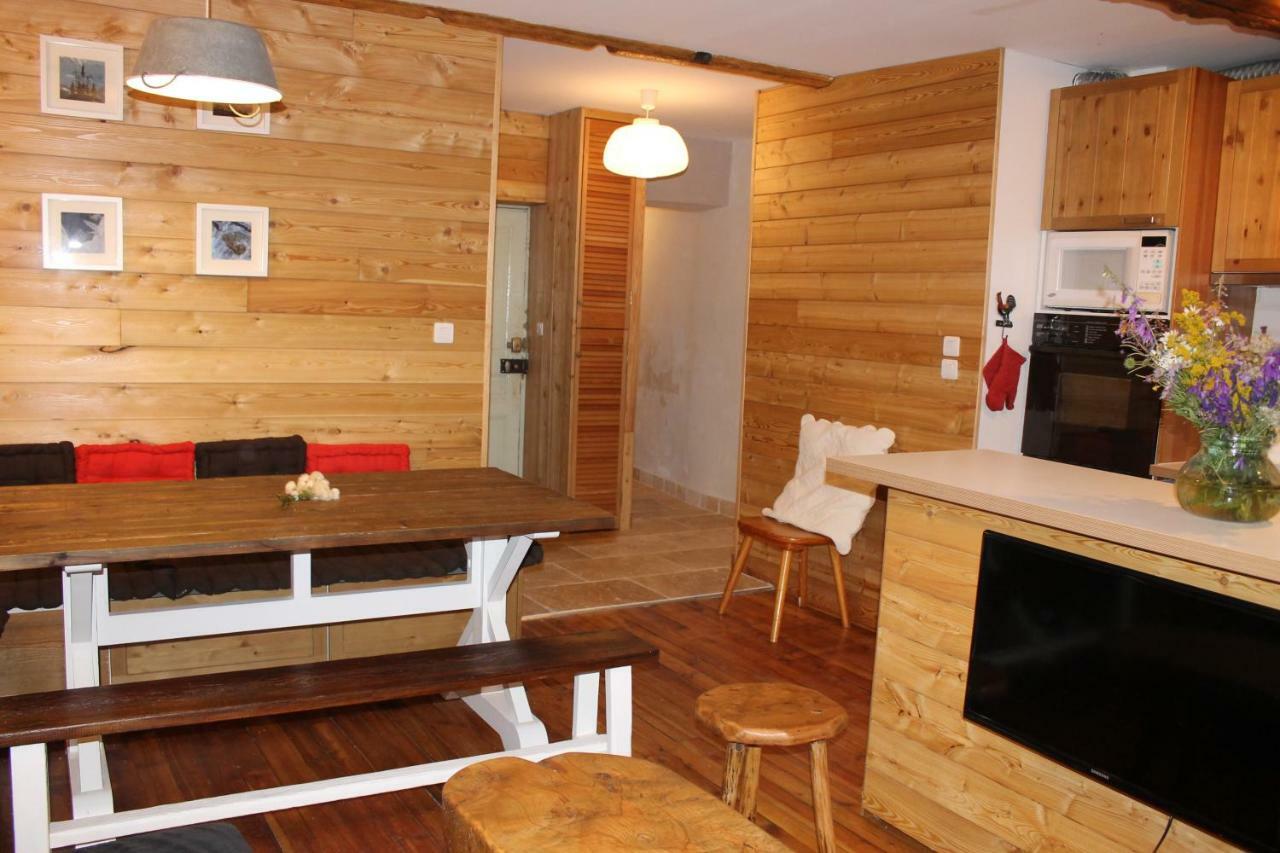 Appartement Style Chalet Centre Barcelonnette Exterior photo